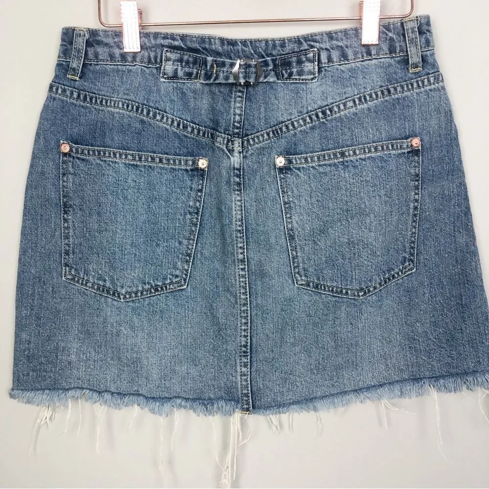 FREE PEOPLE | WE THE FREE Denim Fray Hem Jean Mini Skirt Women’s Size 29 (8)
